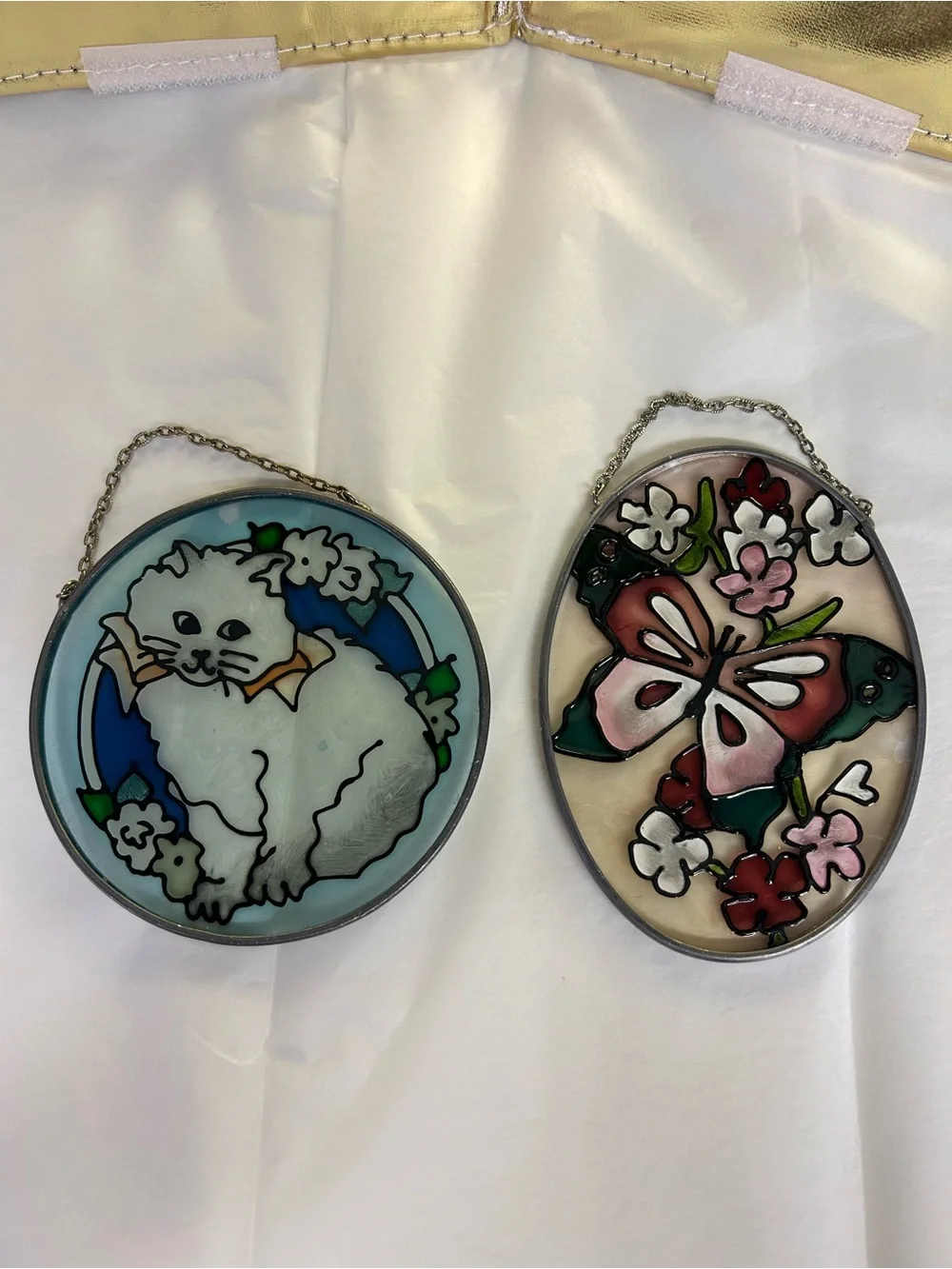 Hand-Painted Stained Glass Style Decorative Plaques - Cat & Butterfly - Picture 7 of 8